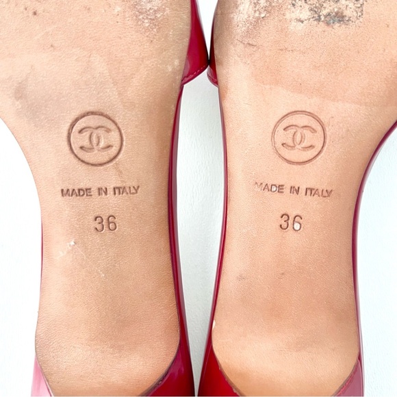 CHANEL || Red Patent Leather Silver CC Logo Kitten Heel Mule EU 36 - Picture 13 of 15